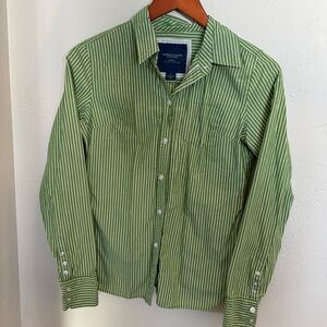 Women’s American Eagle button up shirt. Size 4. Green and white stripes.